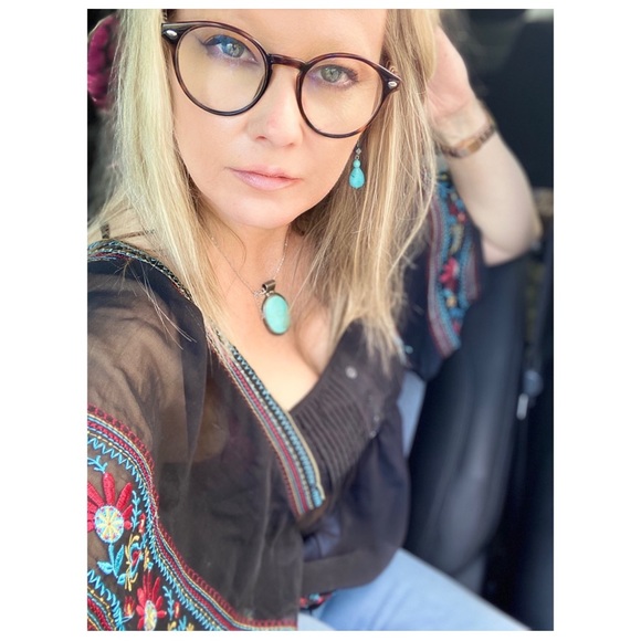 Meet your Posher, Mary - Picture 4 of 14